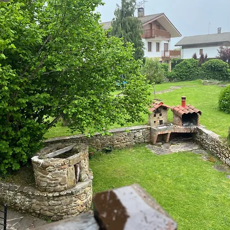 Semesterbostad Gorbeabide *